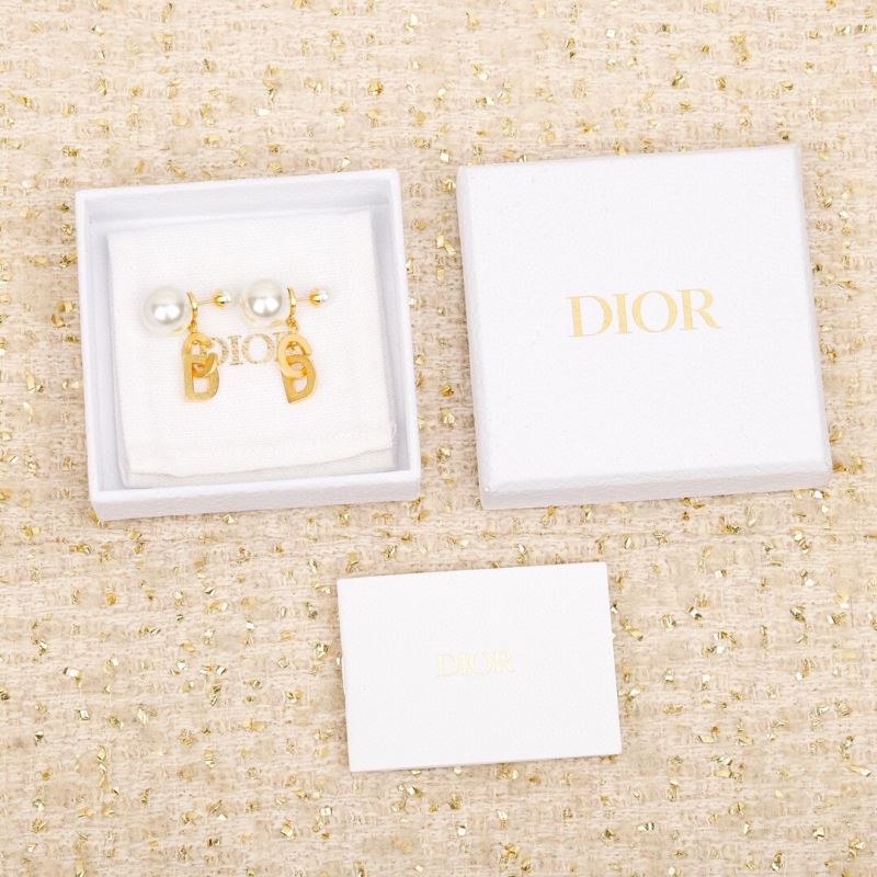 ch**an D*or earrings